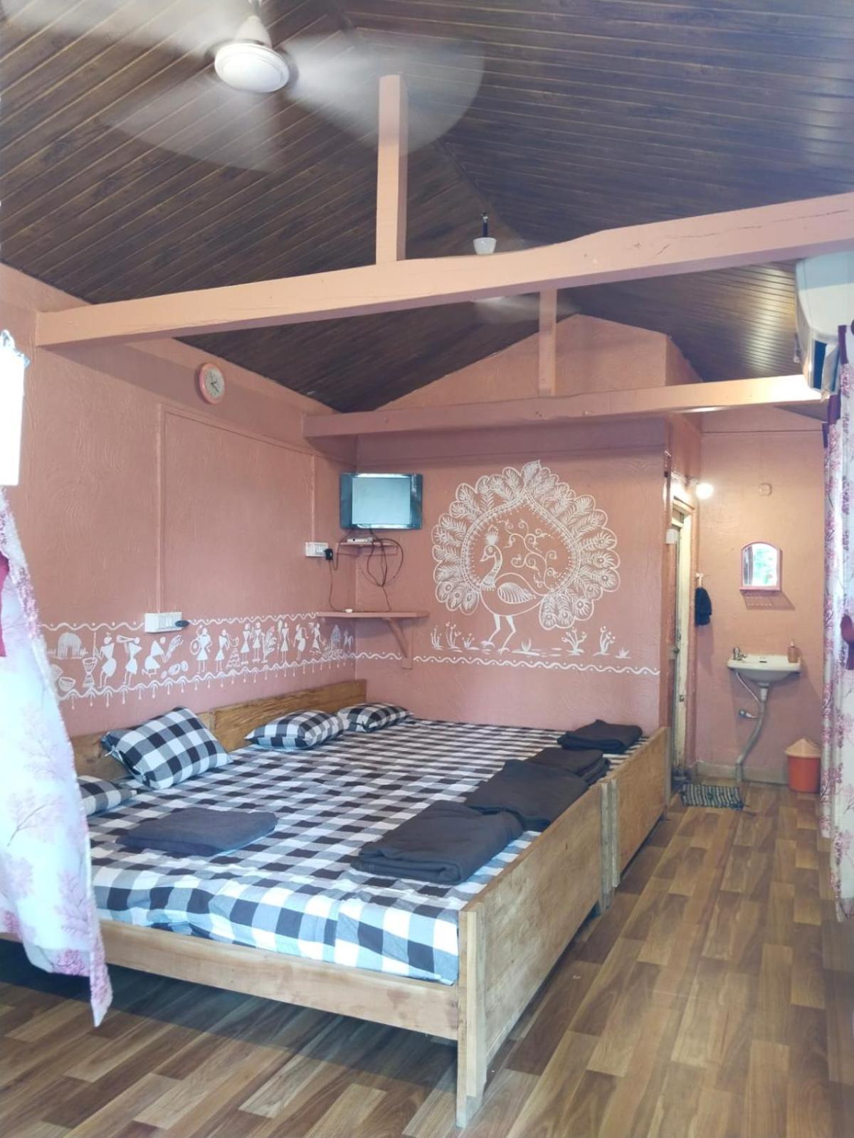 Dreamland Inn Beach Resort Dāpoli Exterior foto